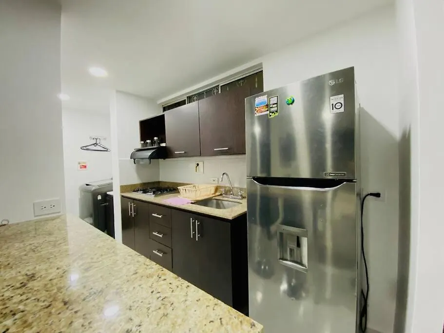 Апартаменты Central Apto En Av Las Palmas, Poblado Медельин Колумбия